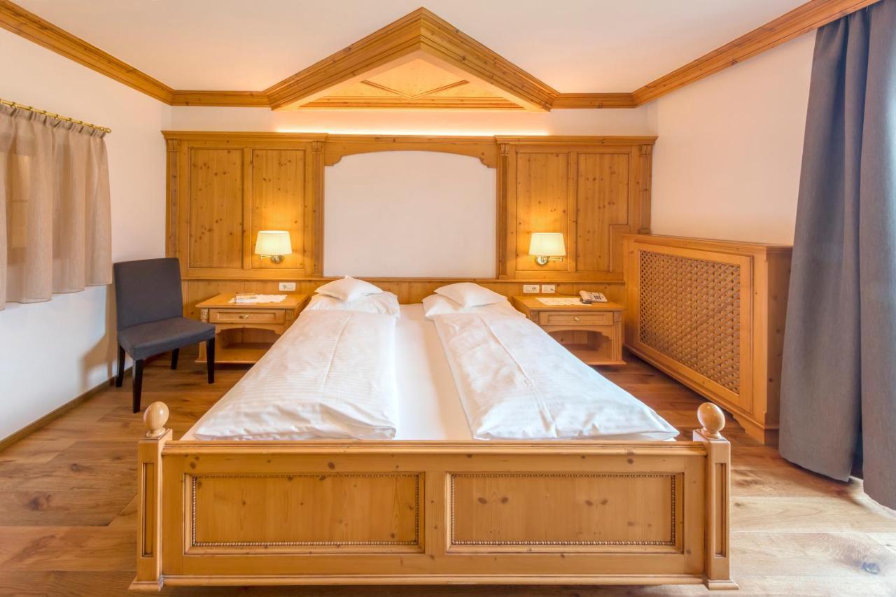 Hotel Schlosswirt 思科纳 外观 照片