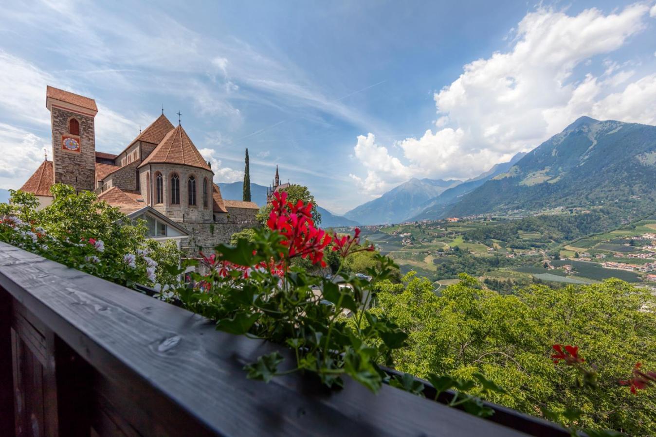 Hotel Schlosswirt 思科纳 外观 照片